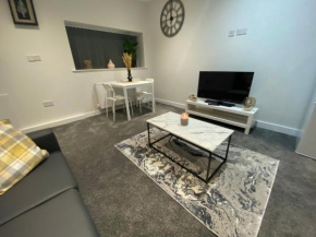 Cosy town centre flat